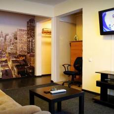 Apartment on Radishego 6