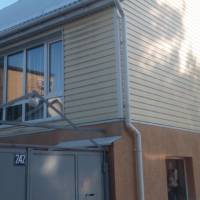 On Samburova 242 Guest House