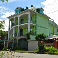 Shartrez Guest House