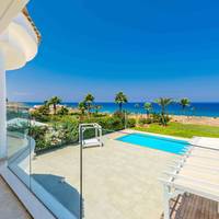 Villa Sea Breeze
