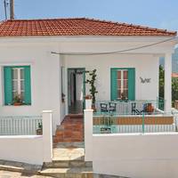 Spring Bliss Garden House