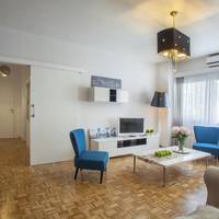 Omerou Apartment