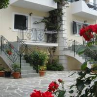 Chrisanthi Apartments