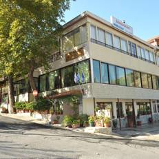 Minaides Hotel