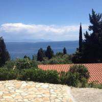 Takis & Eirini Family Apartments