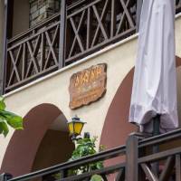 Dioni Apartments