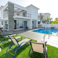 Thalias Street-Villa 2