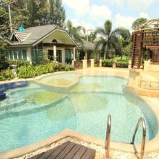 Plumeria Villa and Hideaway
