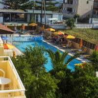 Apartments Yiannis The Beekeeper