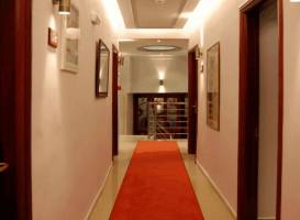 Hotel Avra