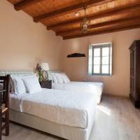 Four Seasons Hydra Luxury Suites