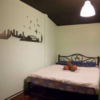 Mad Cow Hostel Silom
