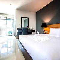 Lee Hotel