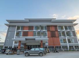 Suksomboon Hotel