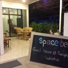 Space Ben Guest House @ Muangkao