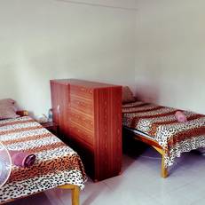 Happy Guesthouse 2