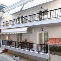 Eleni Rooms (ex Gianna Rooms)