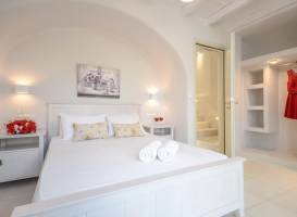 Naxian Queen Luxury Villas & Suites