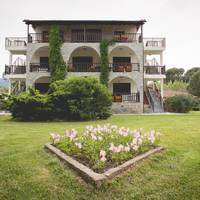 Dimitros Apartments