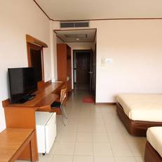 Rattana Park Hotel