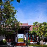 Khum Nakhon Hotel