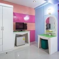 Grand Leo Hotel