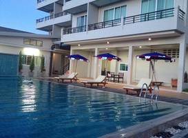 Sea Mountain Khanom Hotel