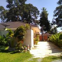 Khanom Garden Suite