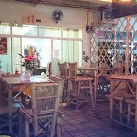 Parisia Guesthouse