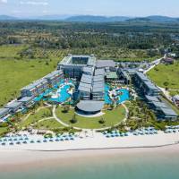 Le Meridien Khao Lak Resort & Spa (ex.Bangsak Merlin Resort)