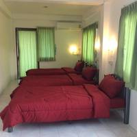 Rinny Hostel