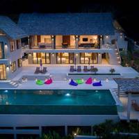 Nojoom Hills - Stylish 6 Bedroom Villa