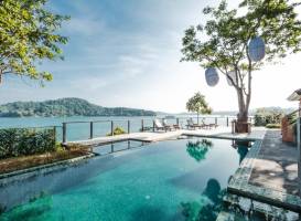 Nam Bo villa by Lofty