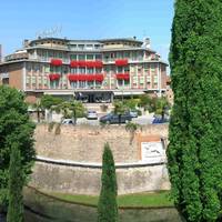 Hotel Carlton