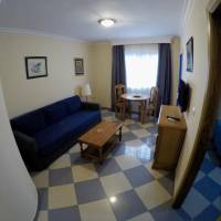 Apartamentos Nina de Oro