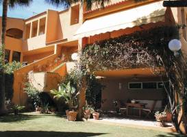 Five-Bedroom Holiday home Santa Pola with a Fireplace 04