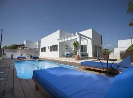 Holiday Home Cala Llombards