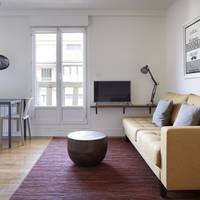 Mirakruz Terrace Apartment by FeelFree Rentals