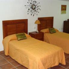 Hostal Restaurante Pou des Lleo