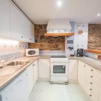 Agi Pi Sunyer Apartments