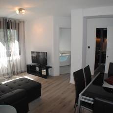 El Picu 7. Apartamentos.