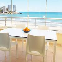 ApartUP Spectacular Beach View