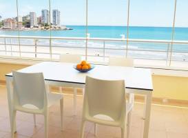 ApartUP Spectacular Beach View