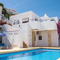 Casa Del Mar
