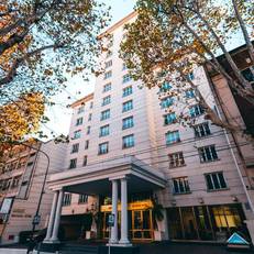 Loi Suites Recoleta