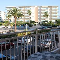 Agradable apartamento en Playa La Pineda (Tarragona)