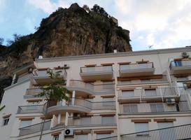 Apartamentos Fuente La Raja