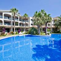 UHC Costa Linda Apartments