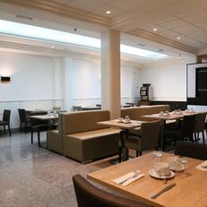 Hostal Carlos III