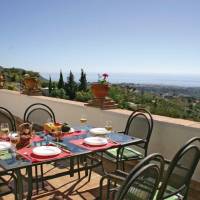Holiday home Frigiliana 85 with Outdoor Swimmingpool